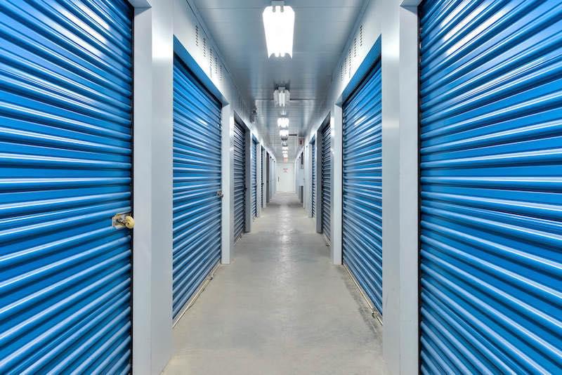 Rent Vaudreuil-Dorion storage units at 3550 Boul de la Cite des Jeunes. We offer a wide-range of affordable self storage units and your first 4 weeks are free!