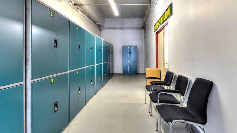 Rent Montreal storage units at 100 Boulevard Montréal-Toronto. We offer a wide-range of affordable self storage units and your first 4 weeks are free!