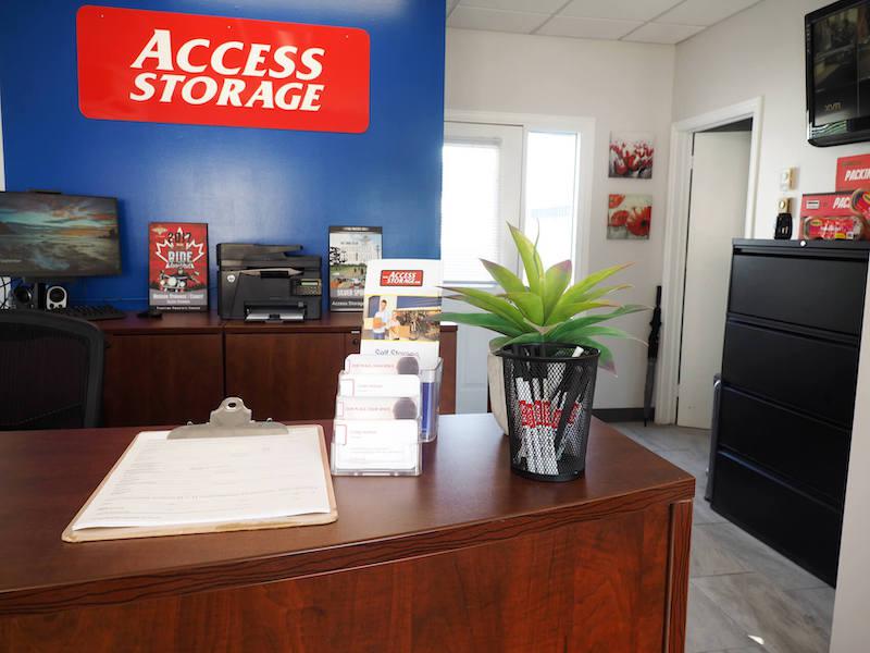 La succursale Access Storage – Stittsville, située au 126 Willowlea Road, a la solution d’entreposage qu’il vous faut. Réservez dès aujourd’hui!
